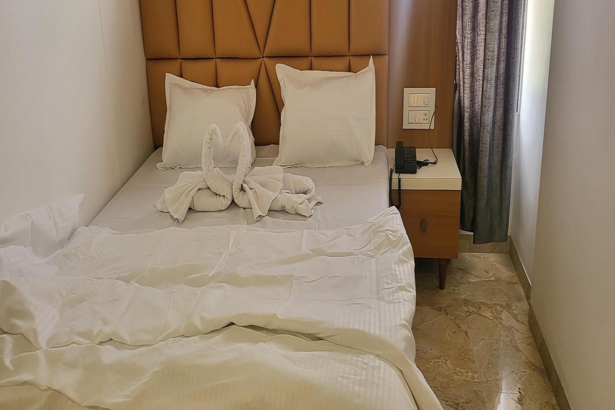 Hotel Ruchi Executive Satara Εξωτερικό φωτογραφία