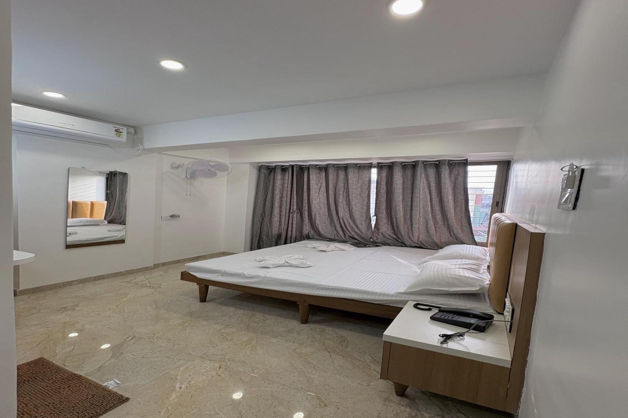 Hotel Ruchi Executive Satara Εξωτερικό φωτογραφία
